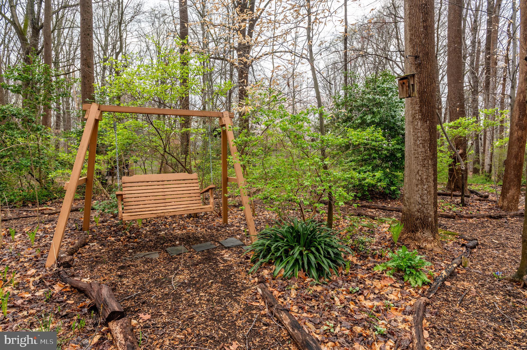 POTOMAC OUTSIDE - Residential