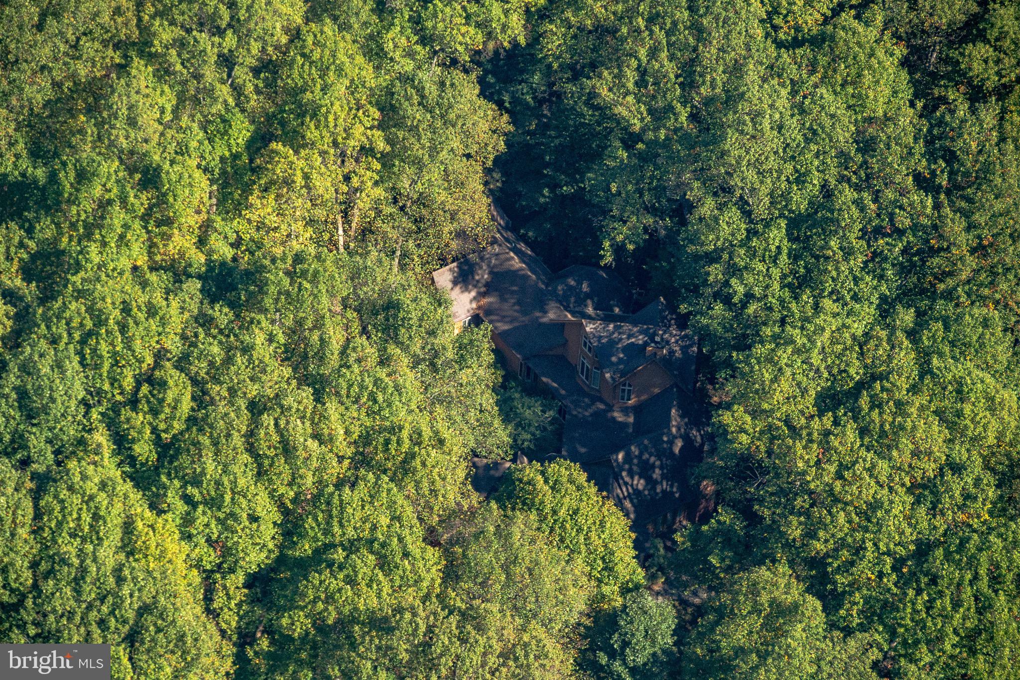 POTOMAC OUTSIDE - Residential