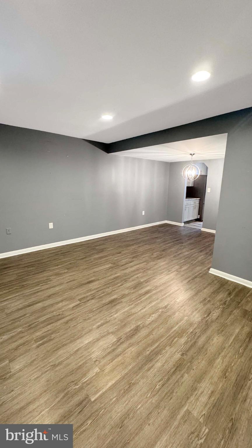 FOREST SPRING CONDO-PHAS - Residential