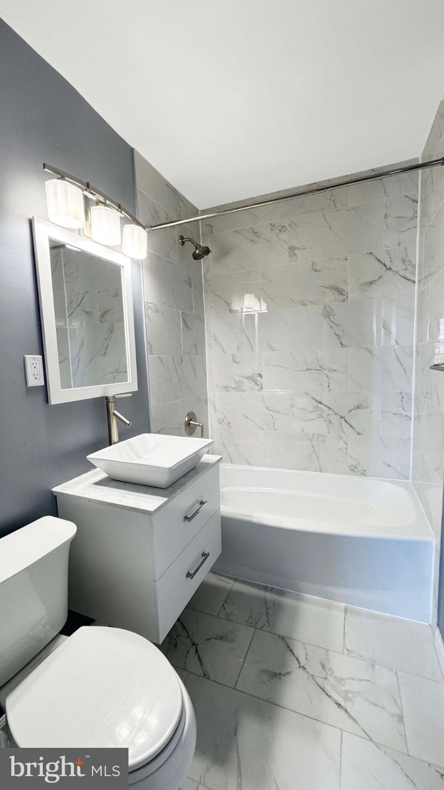 FOREST SPRING CONDO-PHAS - Residential