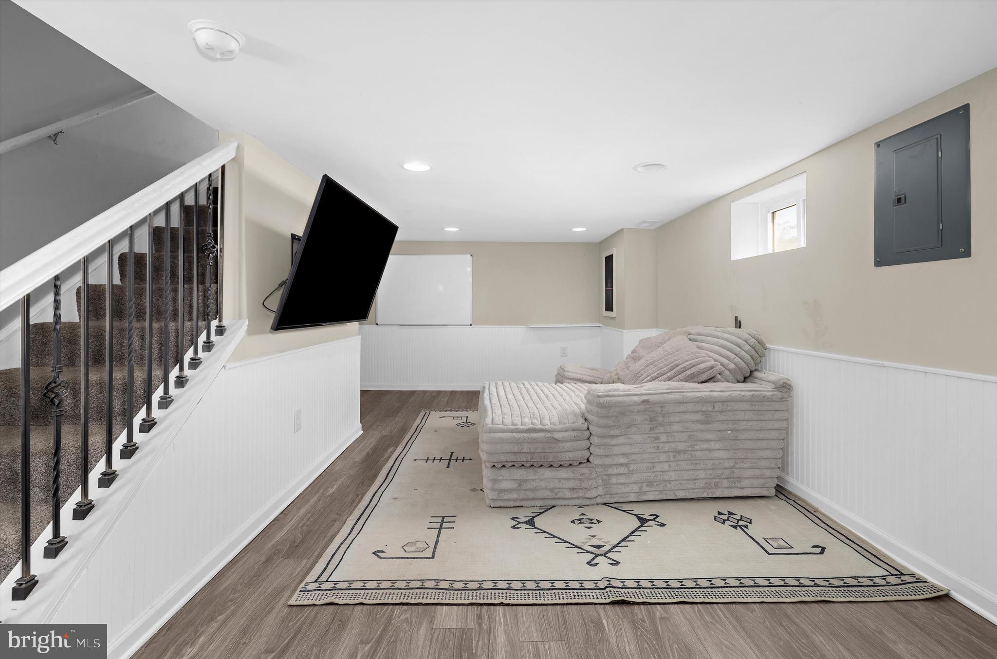 LINTHICUM HEIGHTS ANNEX - Residential