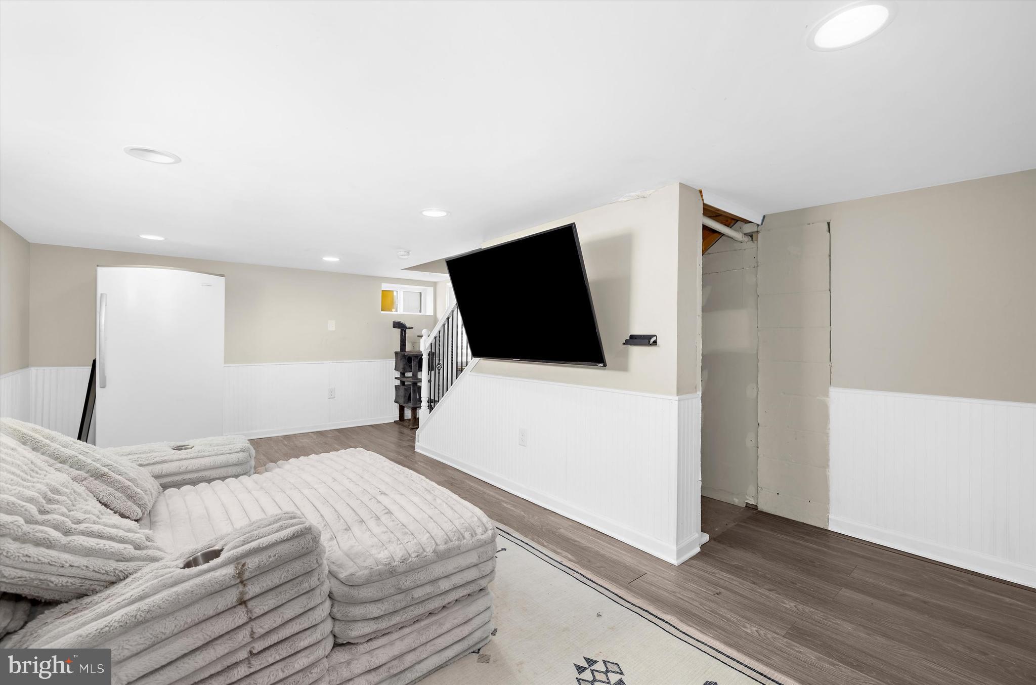 LINTHICUM HEIGHTS ANNEX - Residential