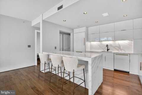 Photo of 8220 Crestwood Heights Drive #712, MCLEAN, VA 22102 (MLS # VAFX2273122)