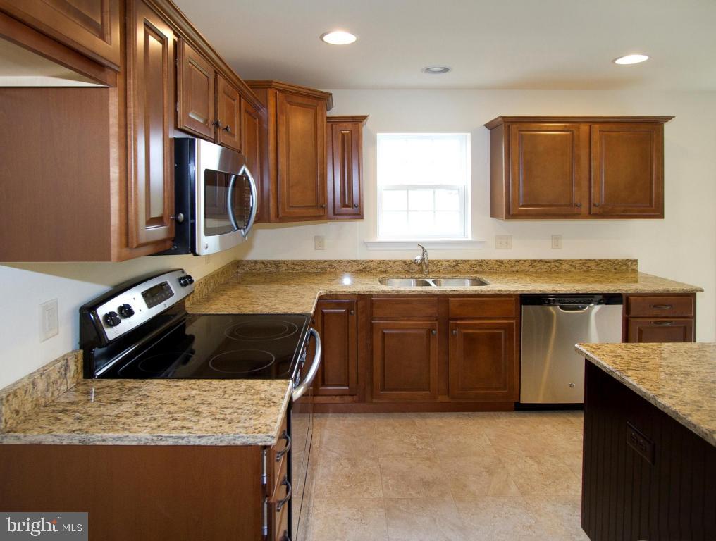RESERVE AT UNION SCHOOL - Residential