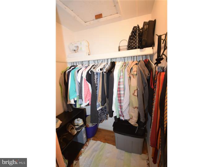 GREENWOOD SQUARE - Residential