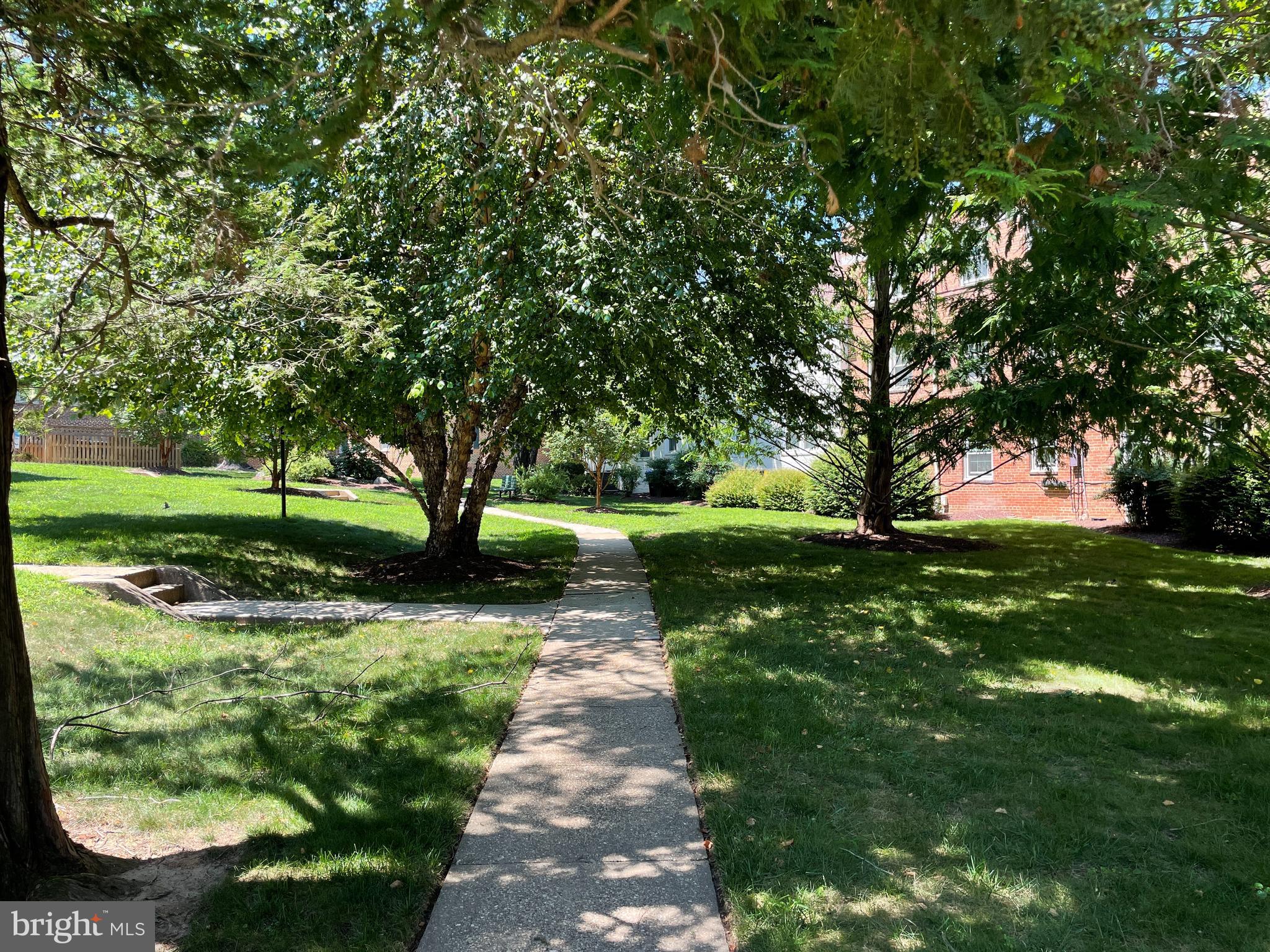 ROCK CREEK COMMONS - Residential