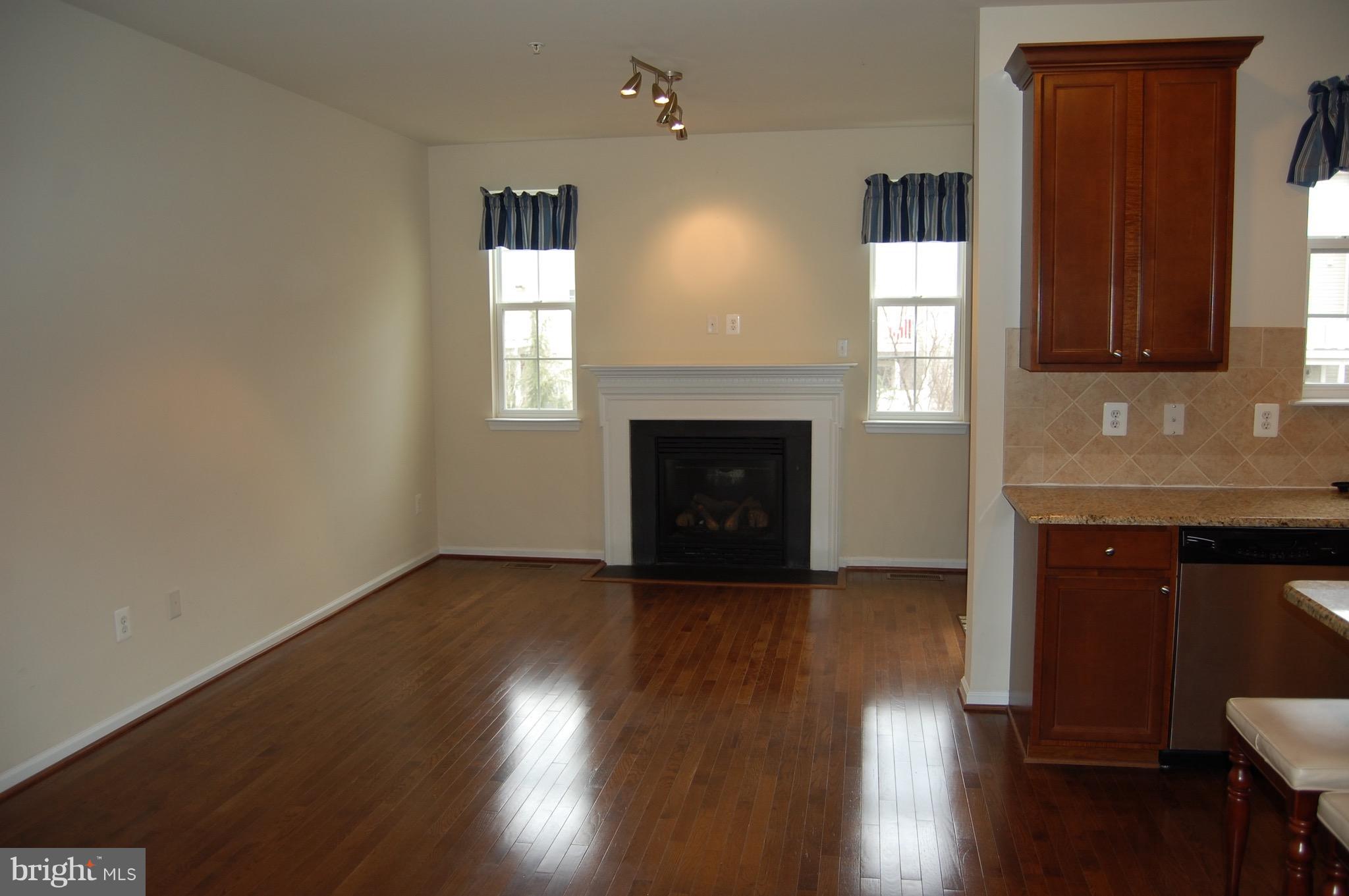 TANYARD SPRINGS - Residential Lease