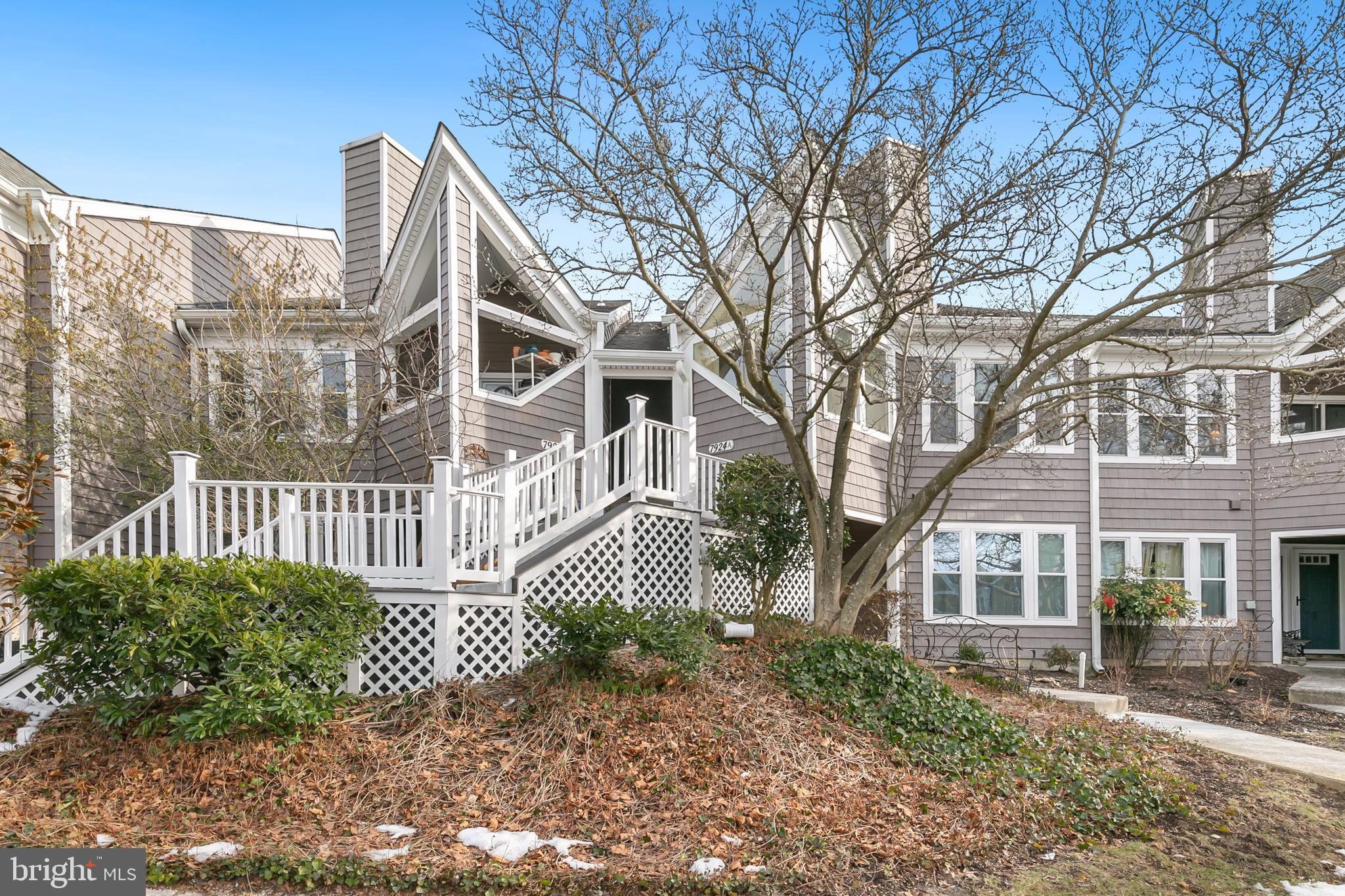 WOODLAND VILLAGE - Residential