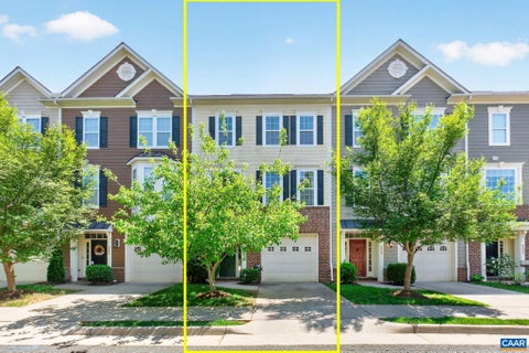 Townhouse For Sale - 2527 Avemore Pond Rd Rd<br/> CHARLOTTESVILLE, VA 22911
