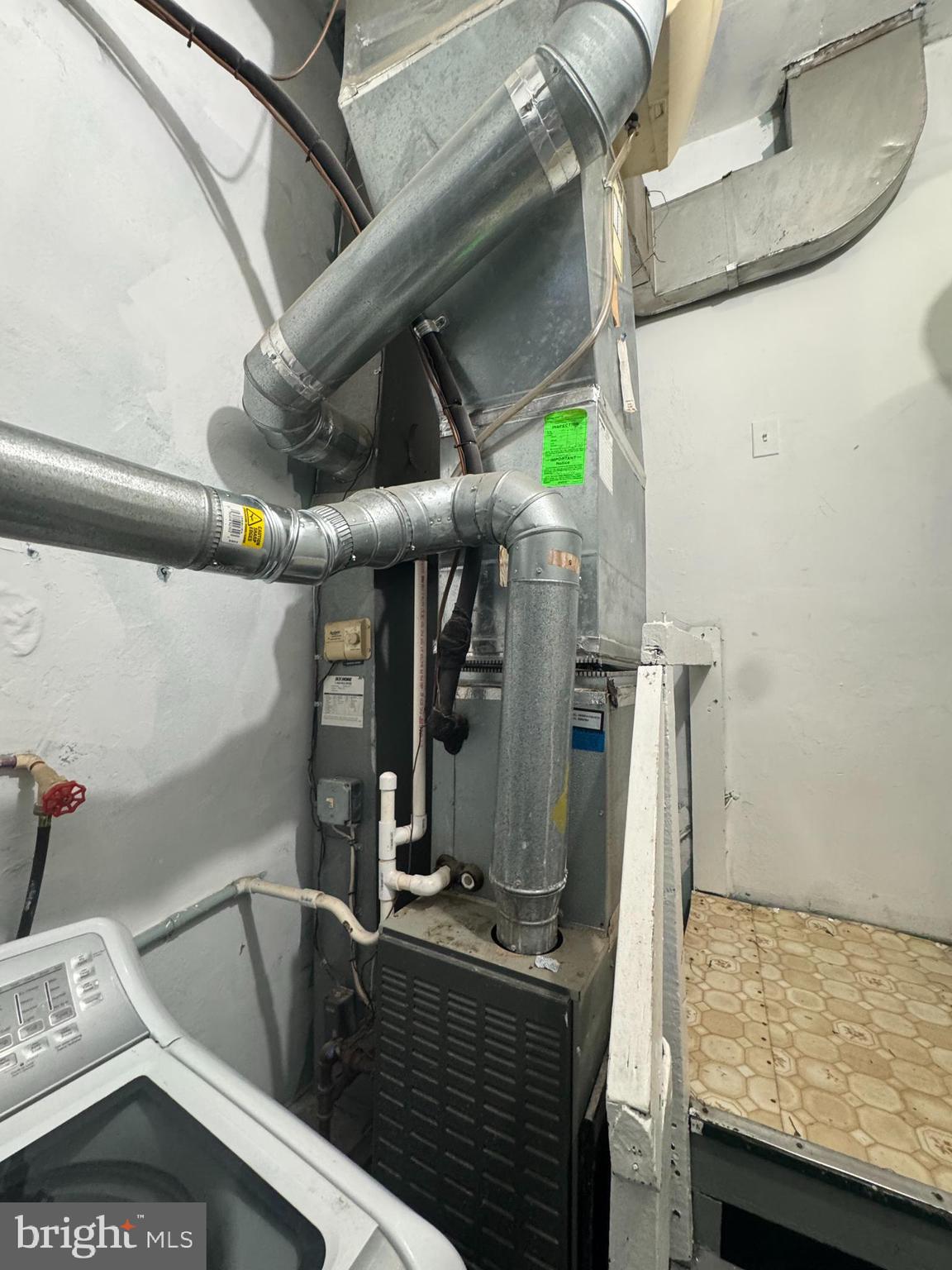 BROOKLYN - Residential