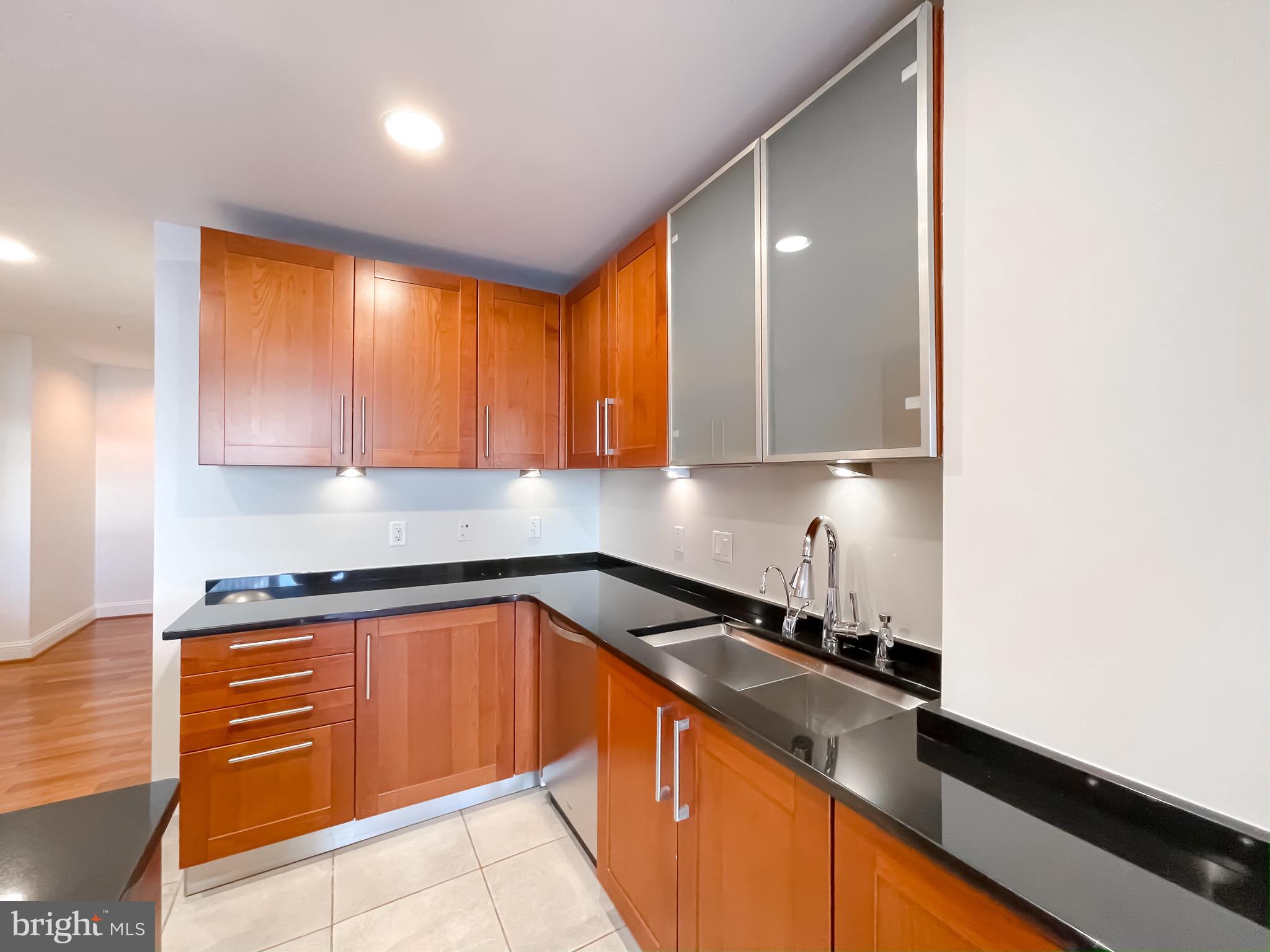 INNER HARBOR - Residential