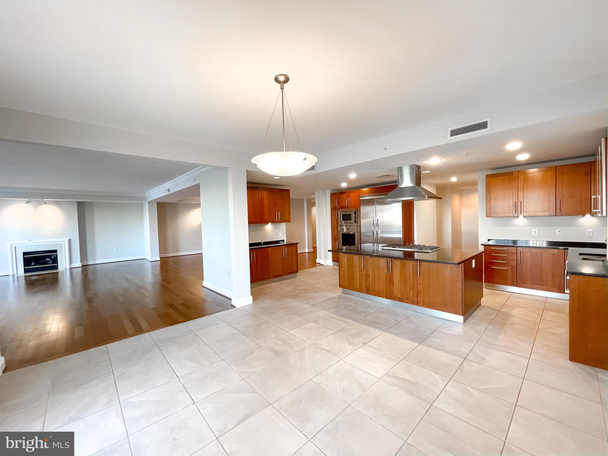 INNER HARBOR - Residential