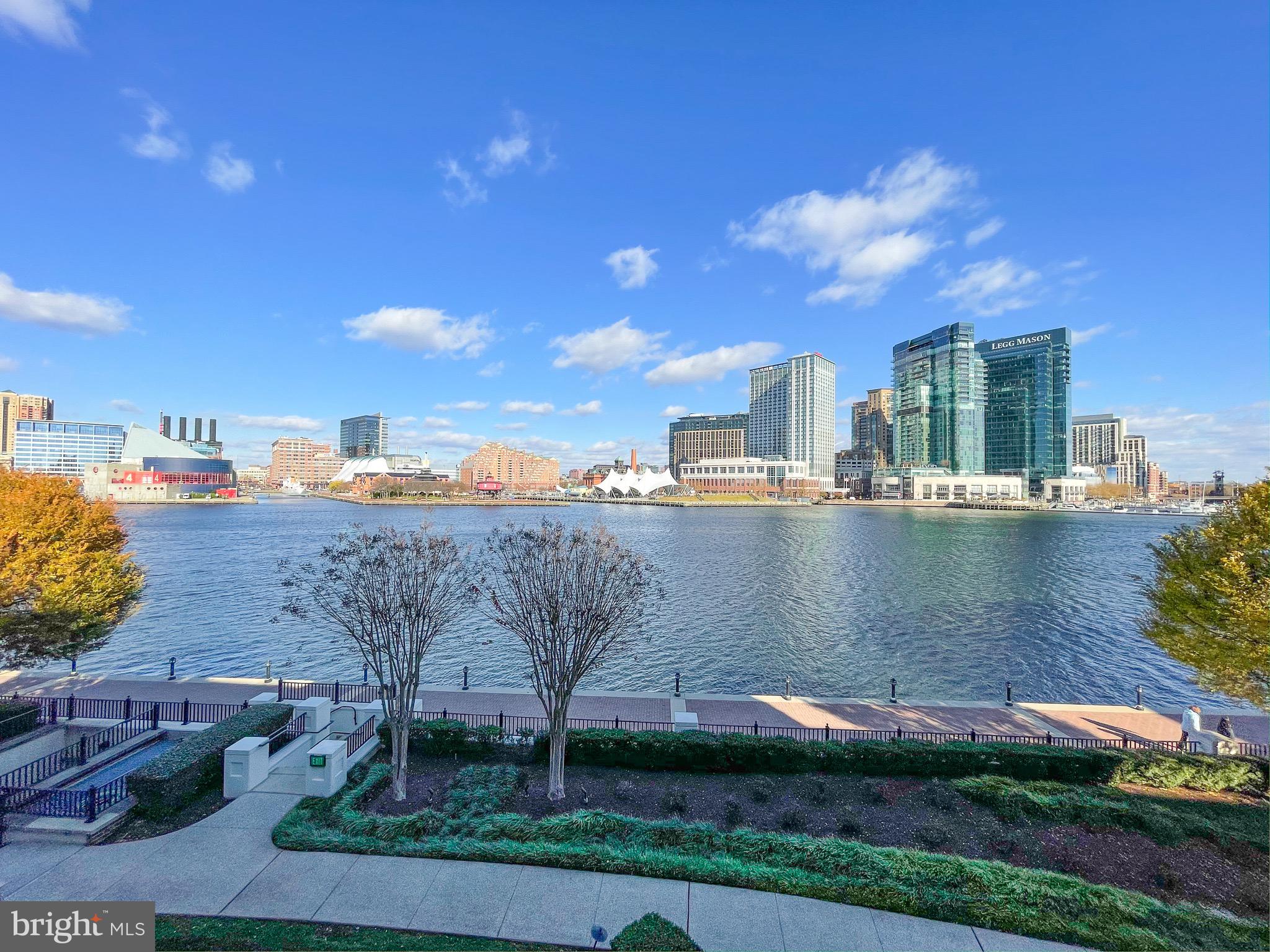 INNER HARBOR - Residential