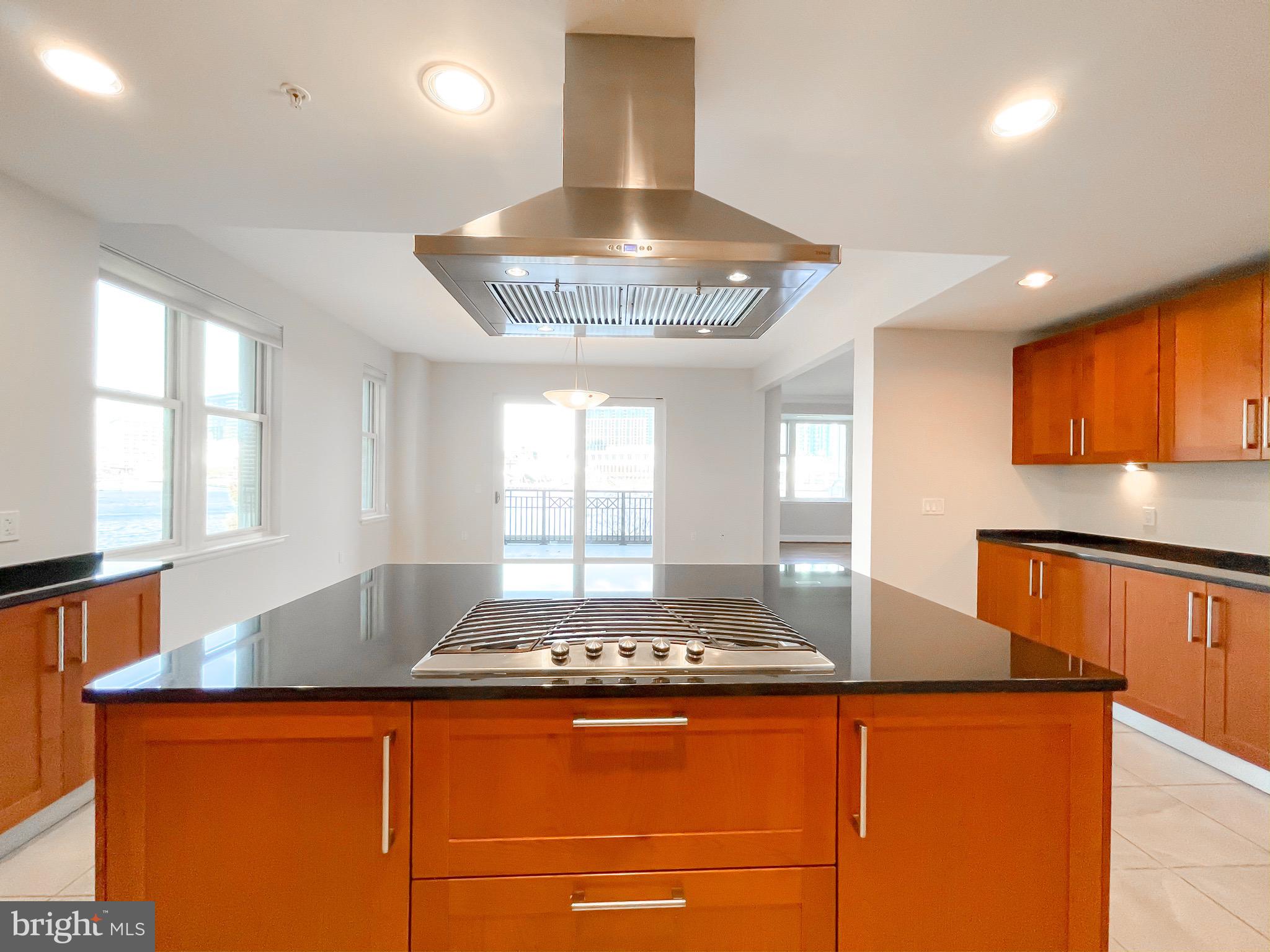 INNER HARBOR - Residential