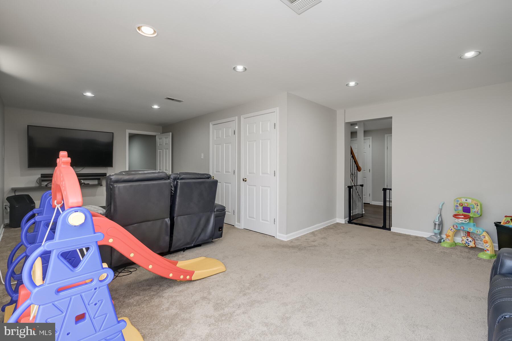 BERRYMANS GLEN - Residential