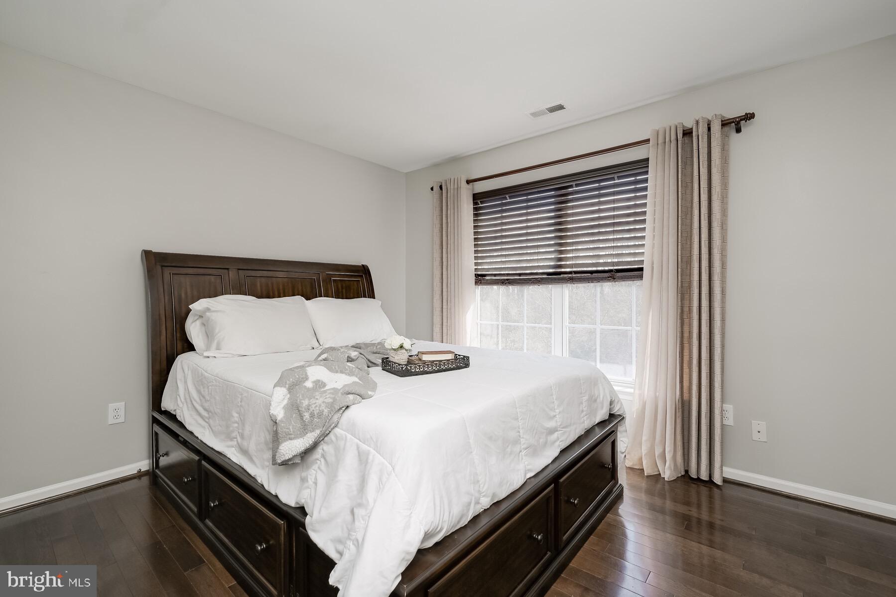 BERRYMANS GLEN - Residential