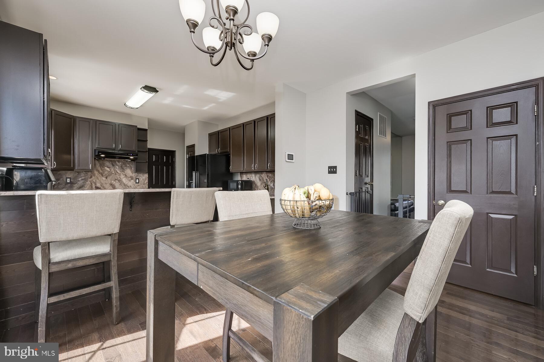 BERRYMANS GLEN - Residential