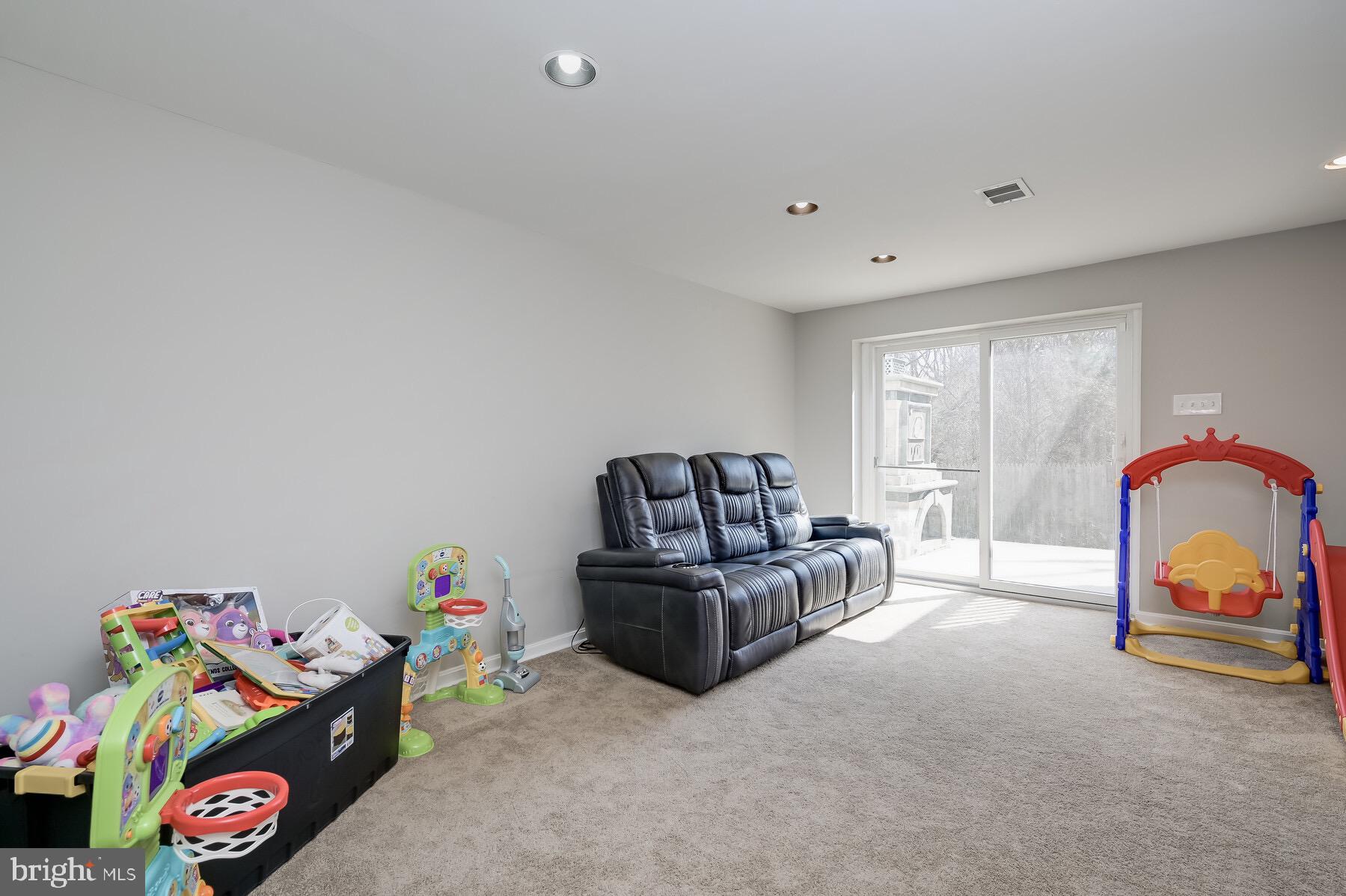 BERRYMANS GLEN - Residential