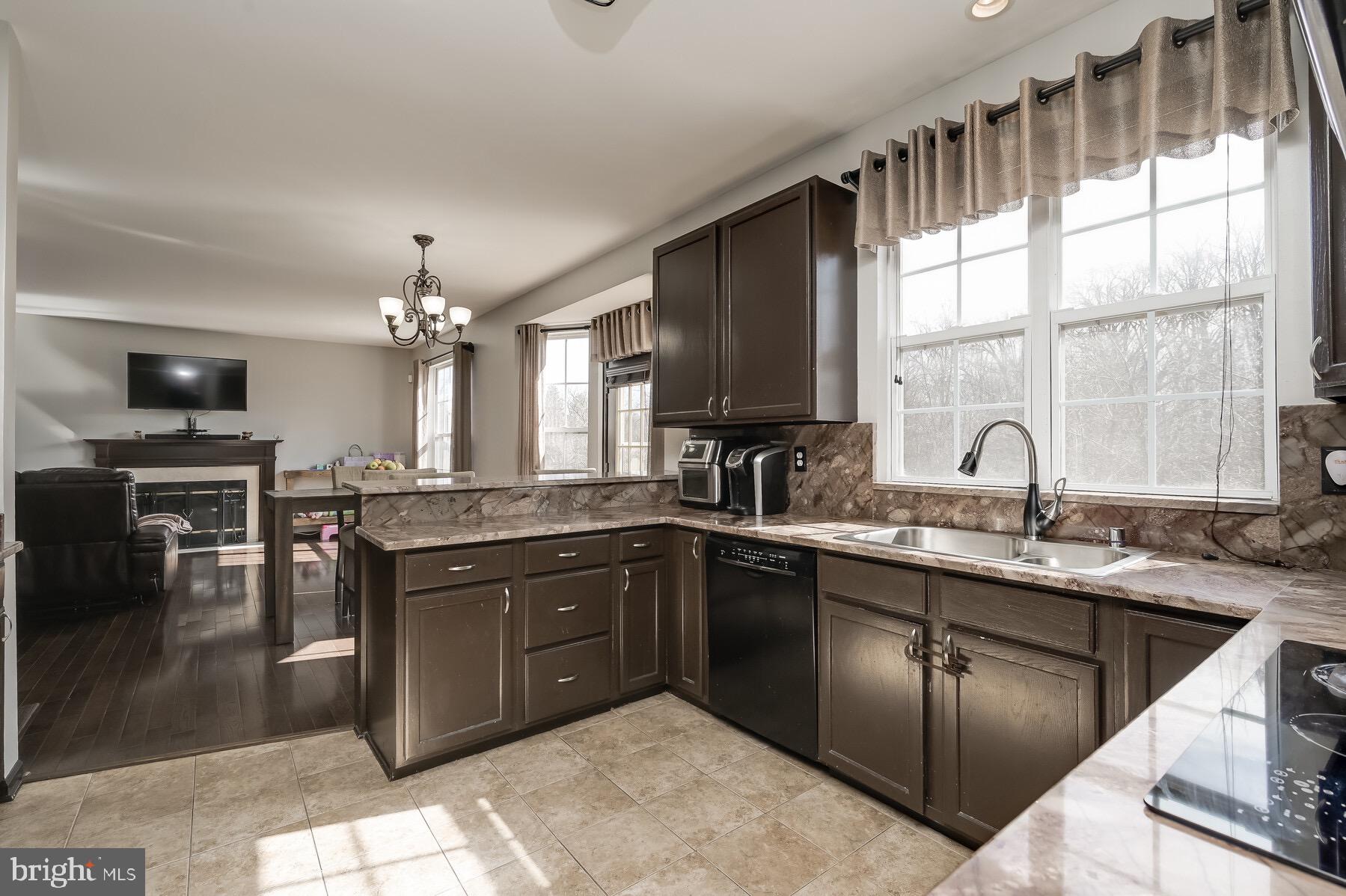 BERRYMANS GLEN - Residential