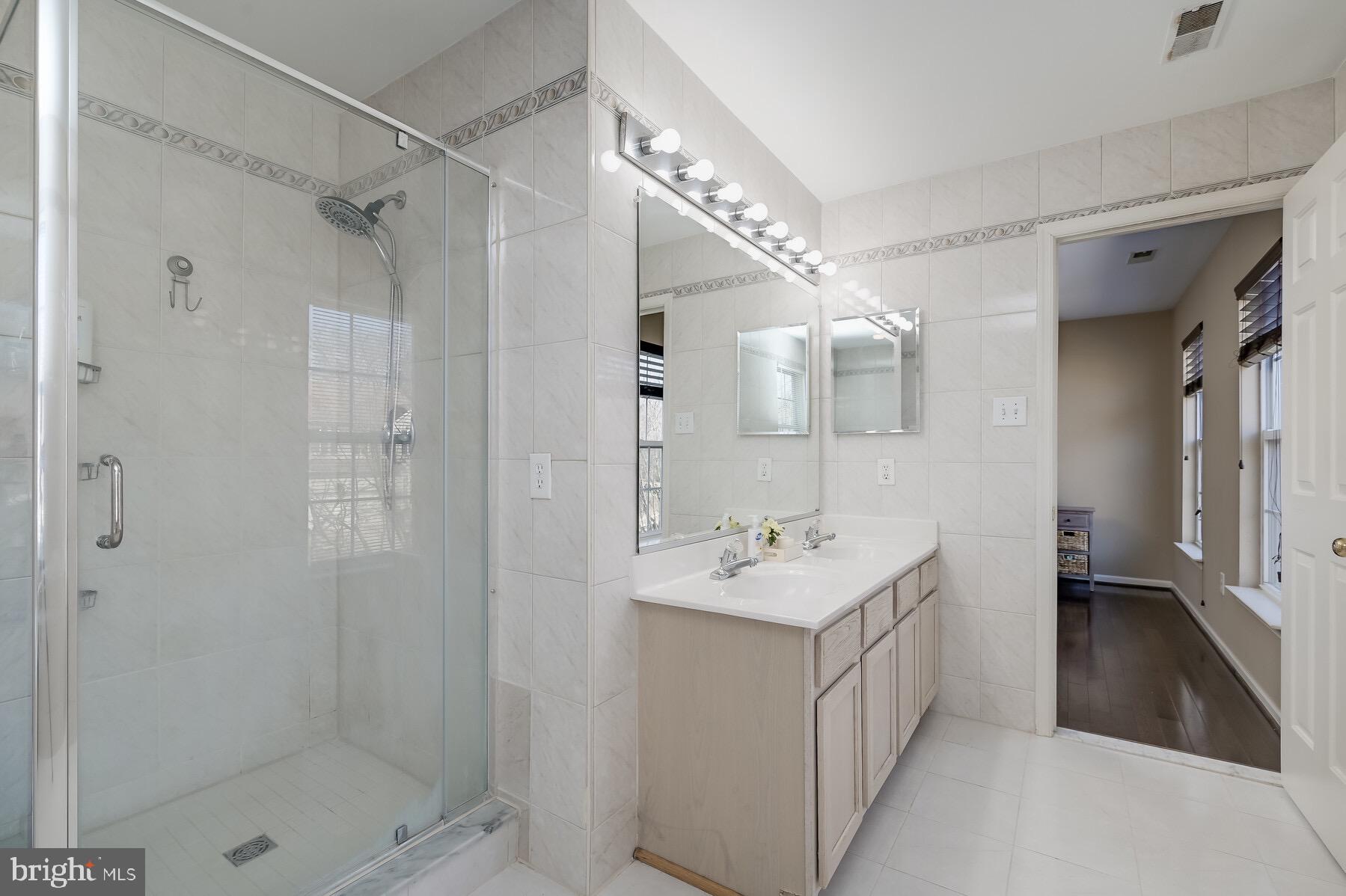 BERRYMANS GLEN - Residential