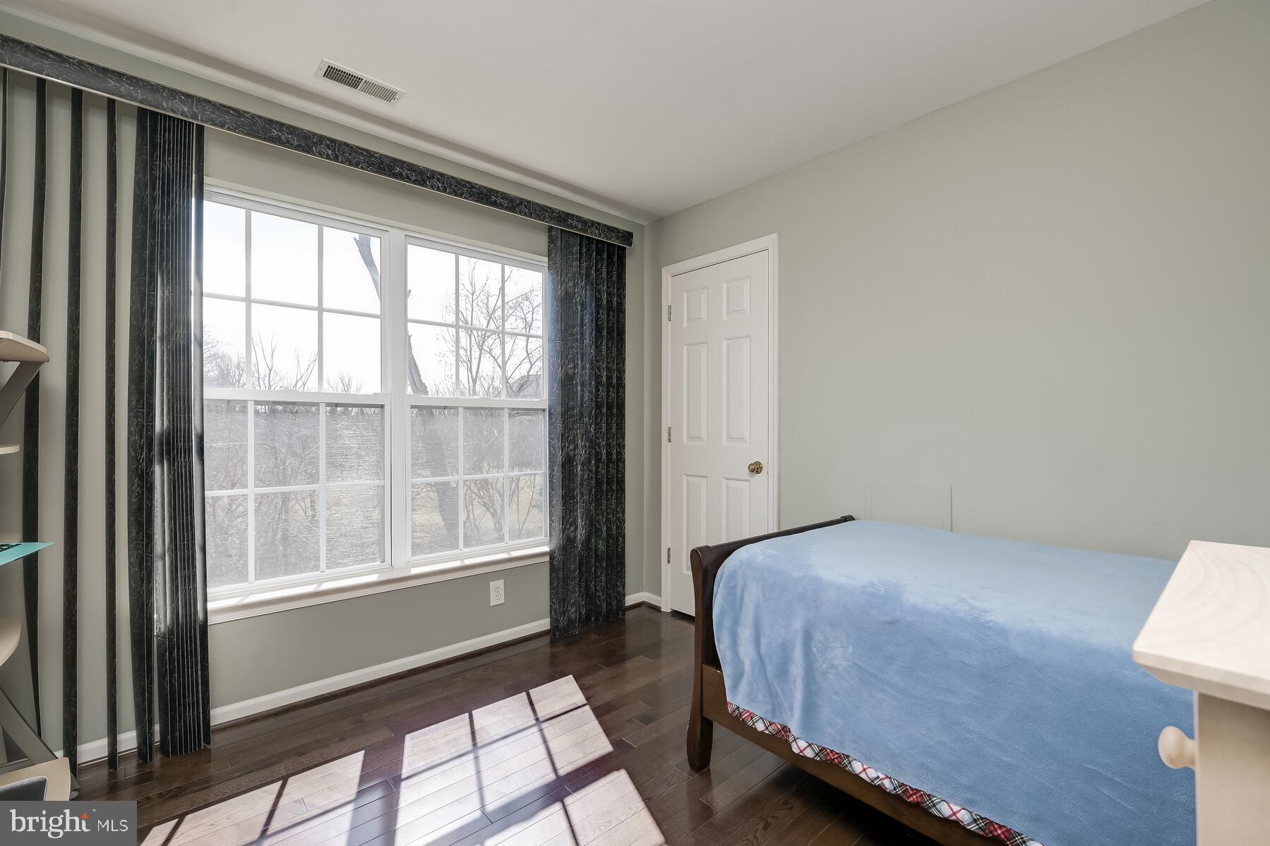 BERRYMANS GLEN - Residential