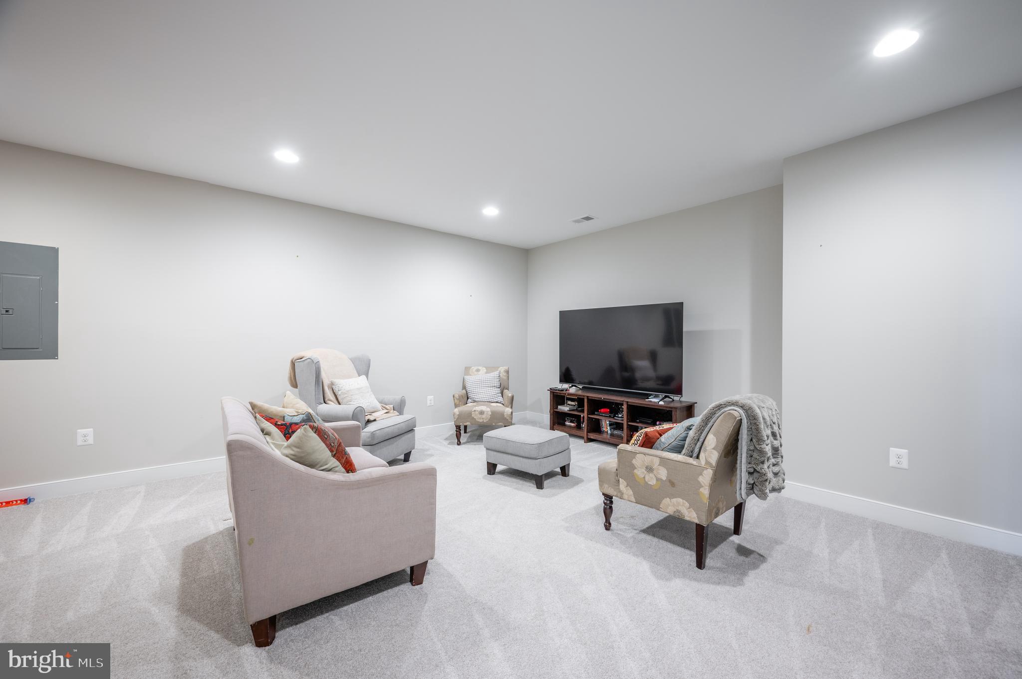 BELLE HAVEN ESTATES - Residential