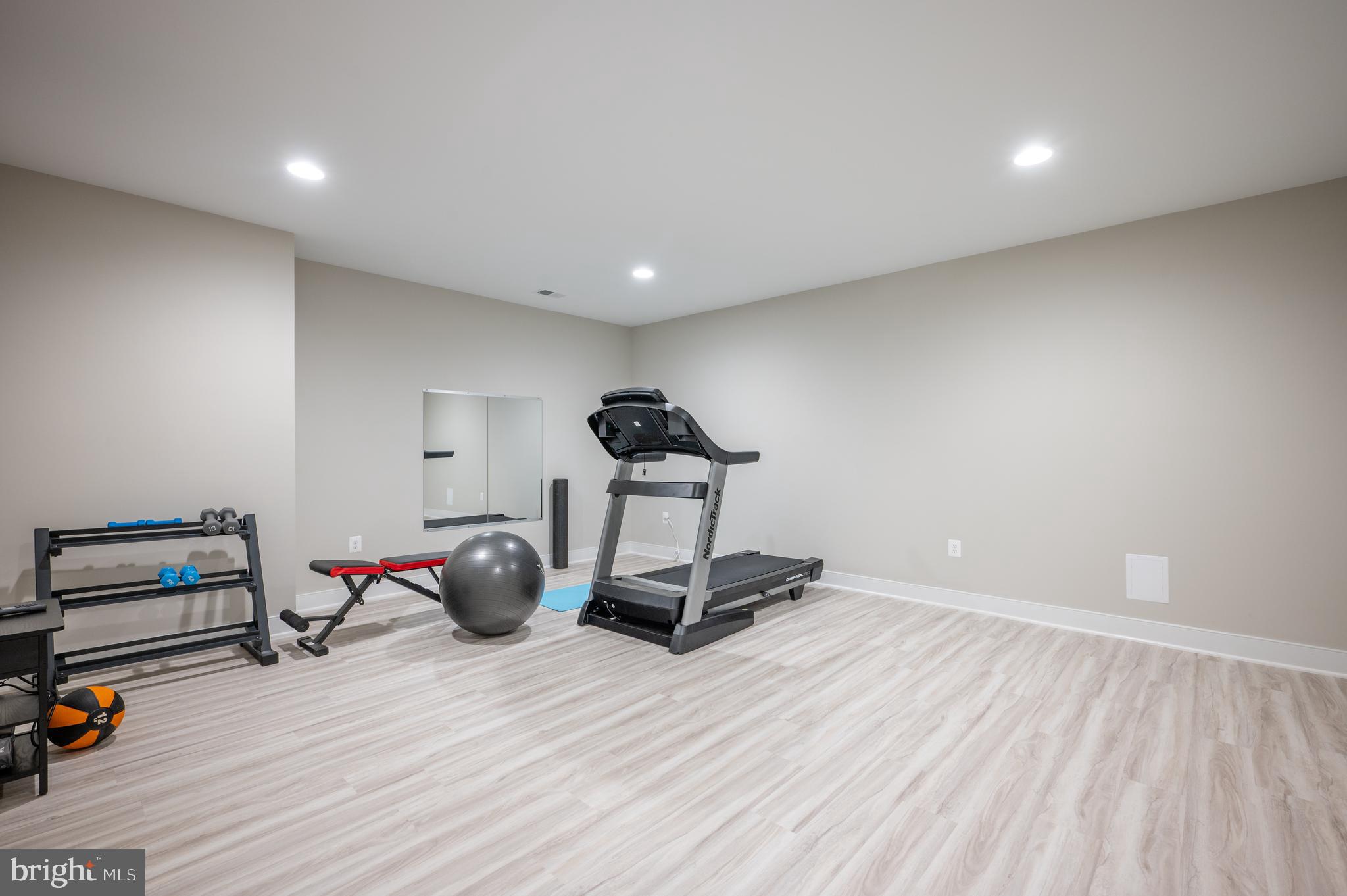 BELLE HAVEN ESTATES - Residential