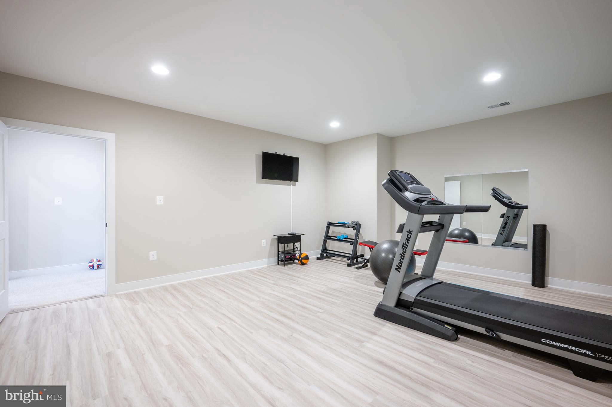 BELLE HAVEN ESTATES - Residential