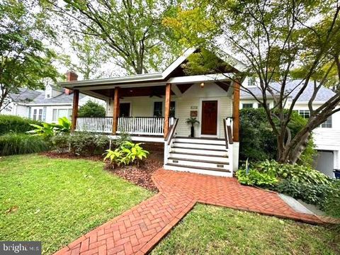 Photo of 4513 South Chelsea Lane, Bethesda, MD 20814 (MLS # MDMC2123790)