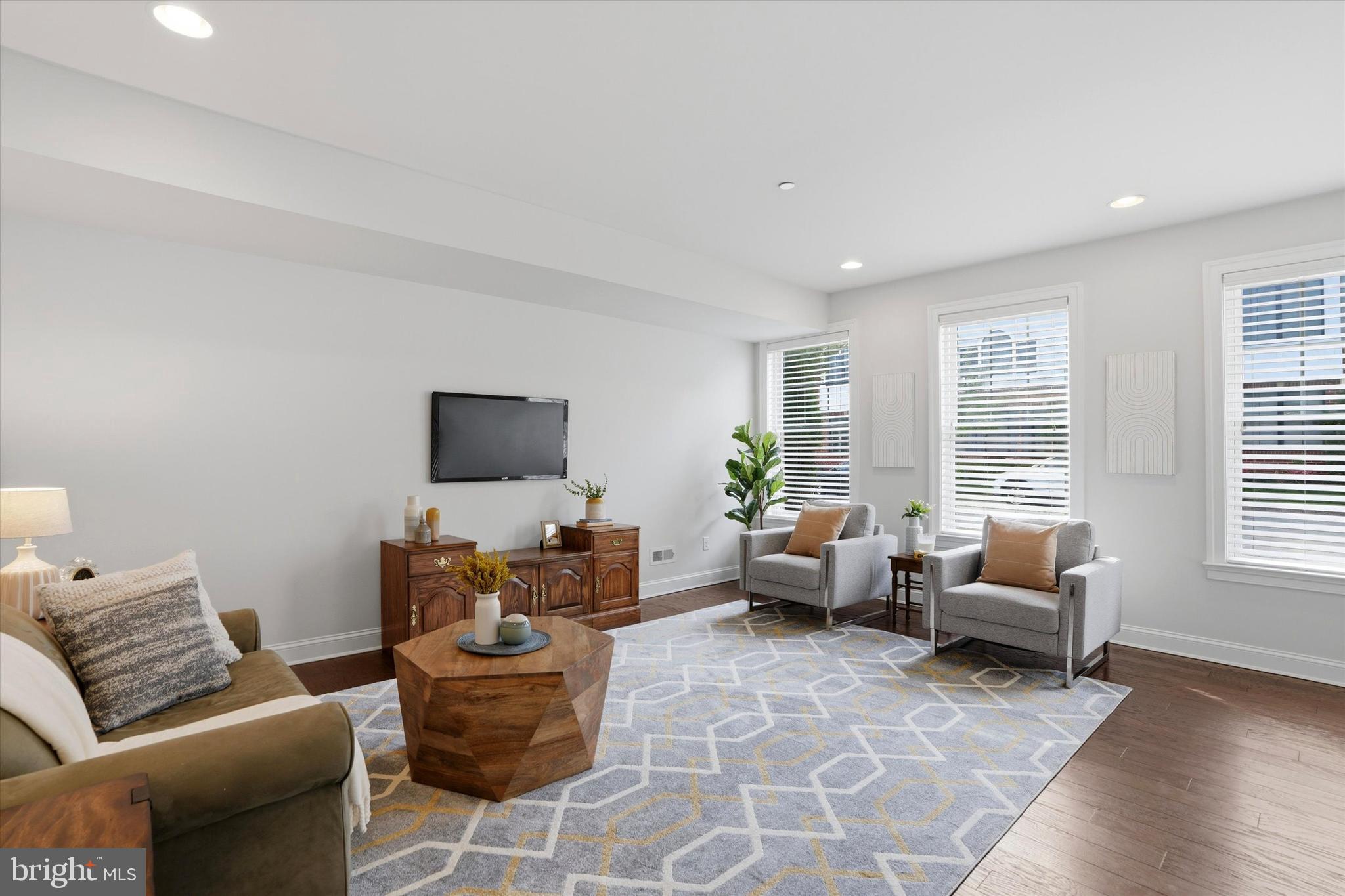 PARKVIEW - Residential