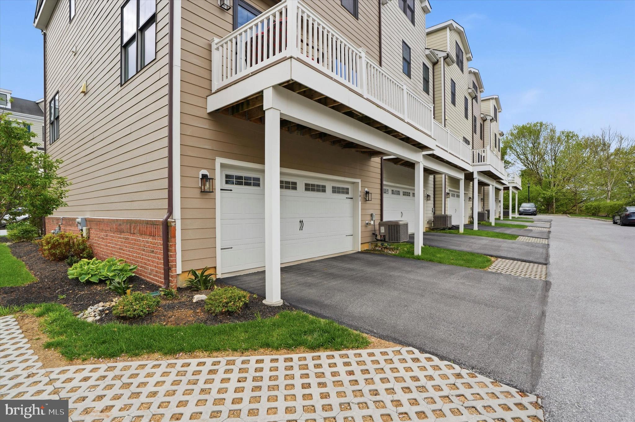 PARKVIEW - Residential
