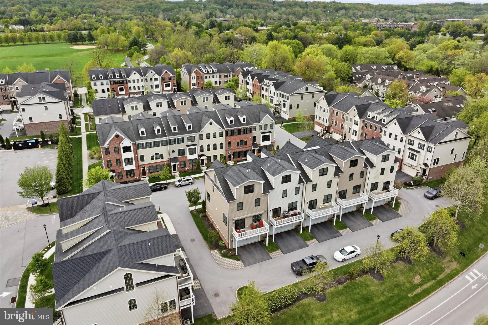 PARKVIEW - Residential