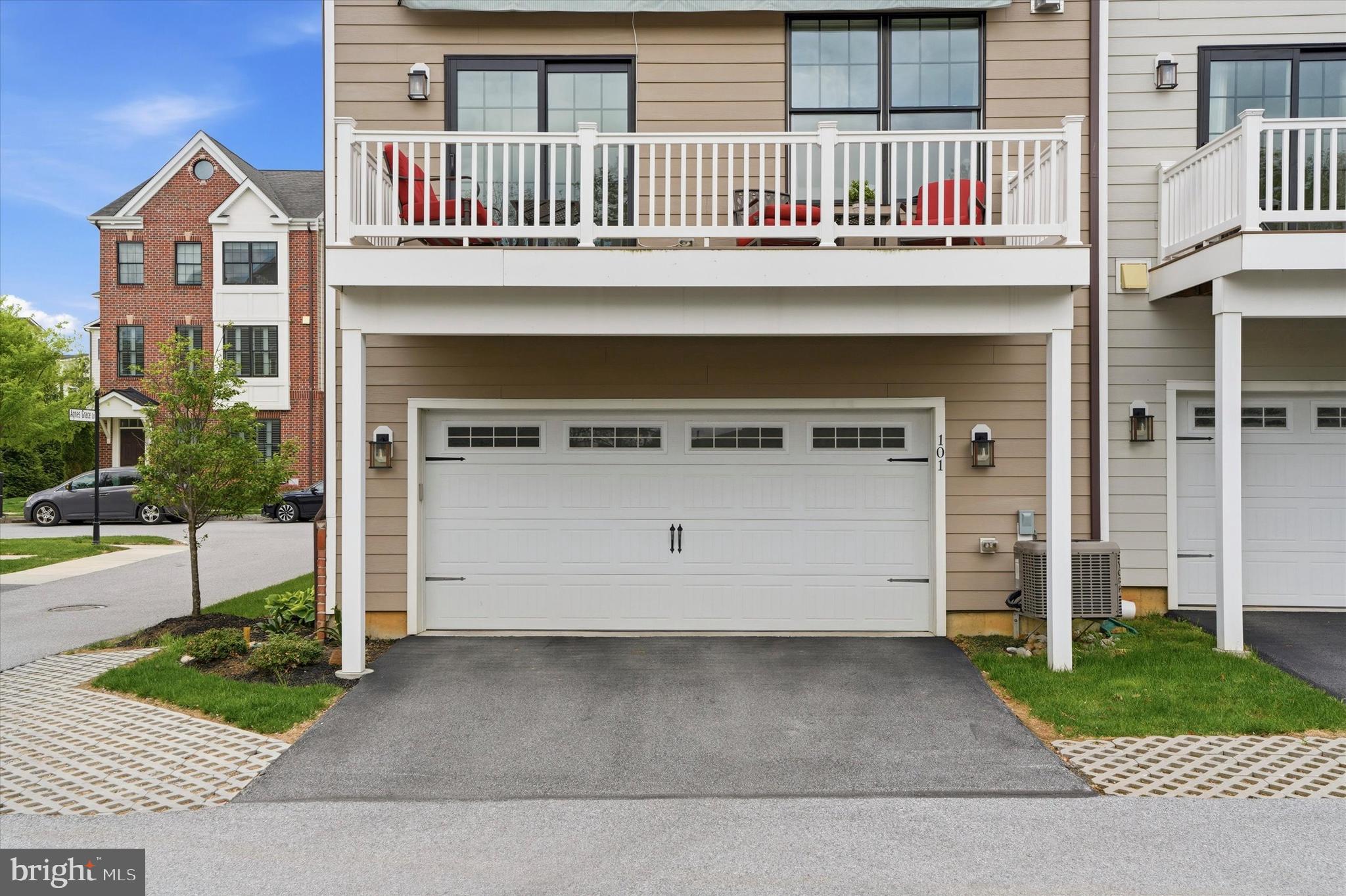 PARKVIEW - Residential