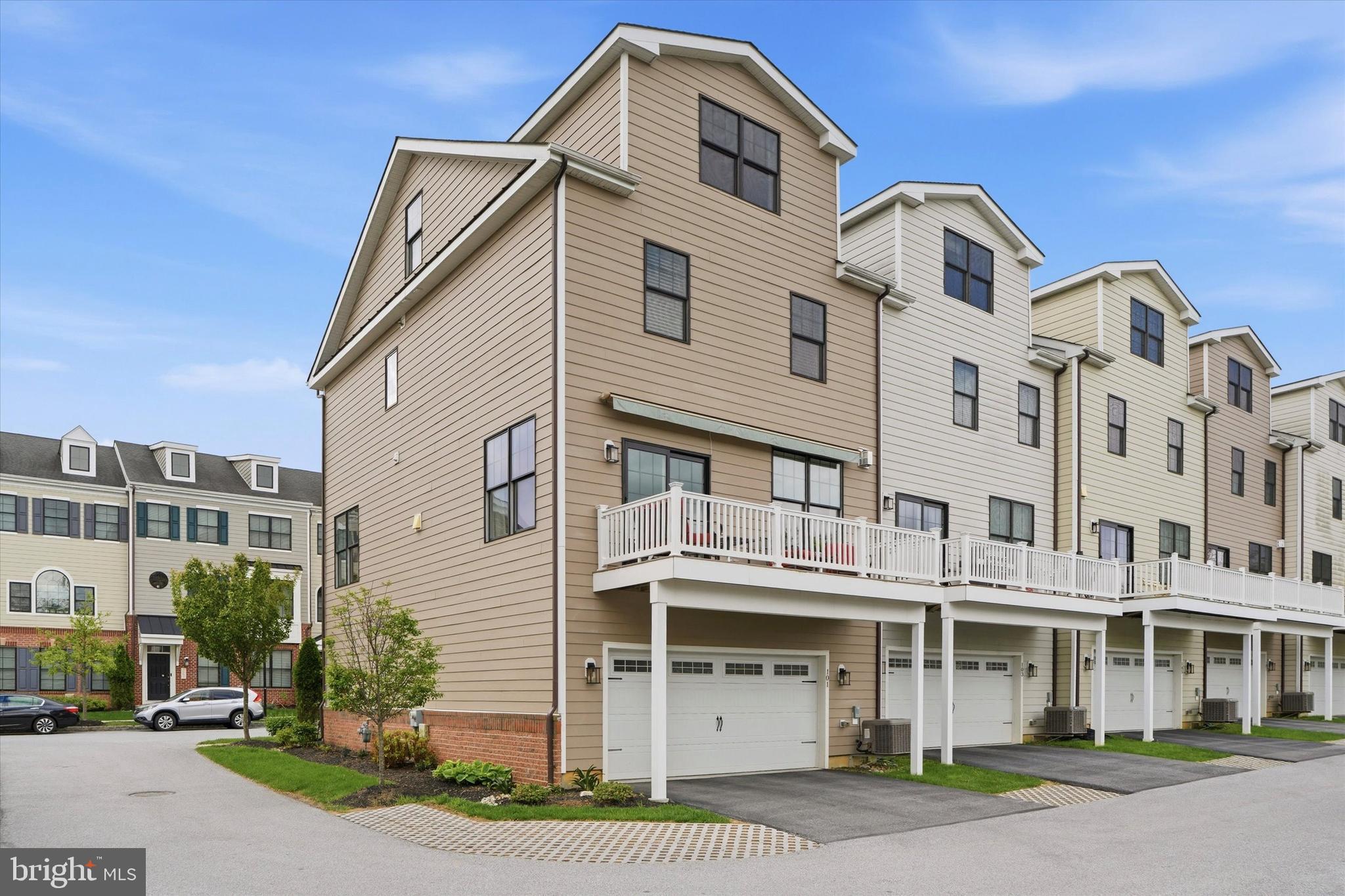 PARKVIEW - Residential