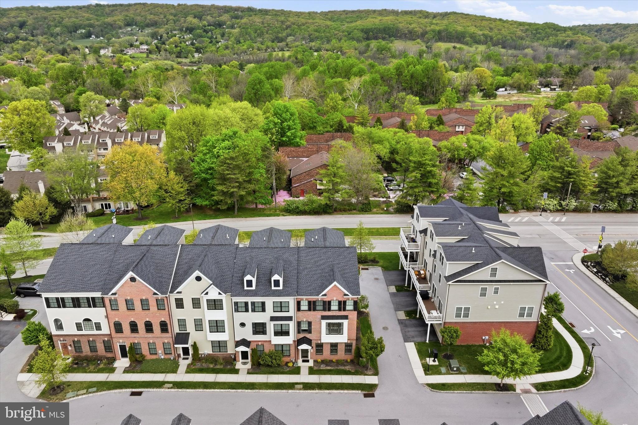 PARKVIEW - Residential