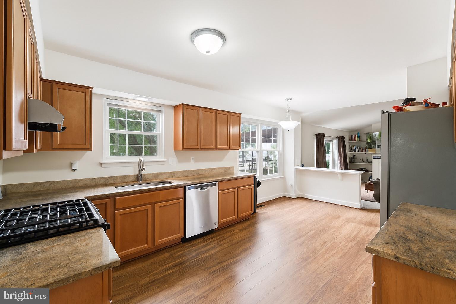 FLOWER HILL - Residential