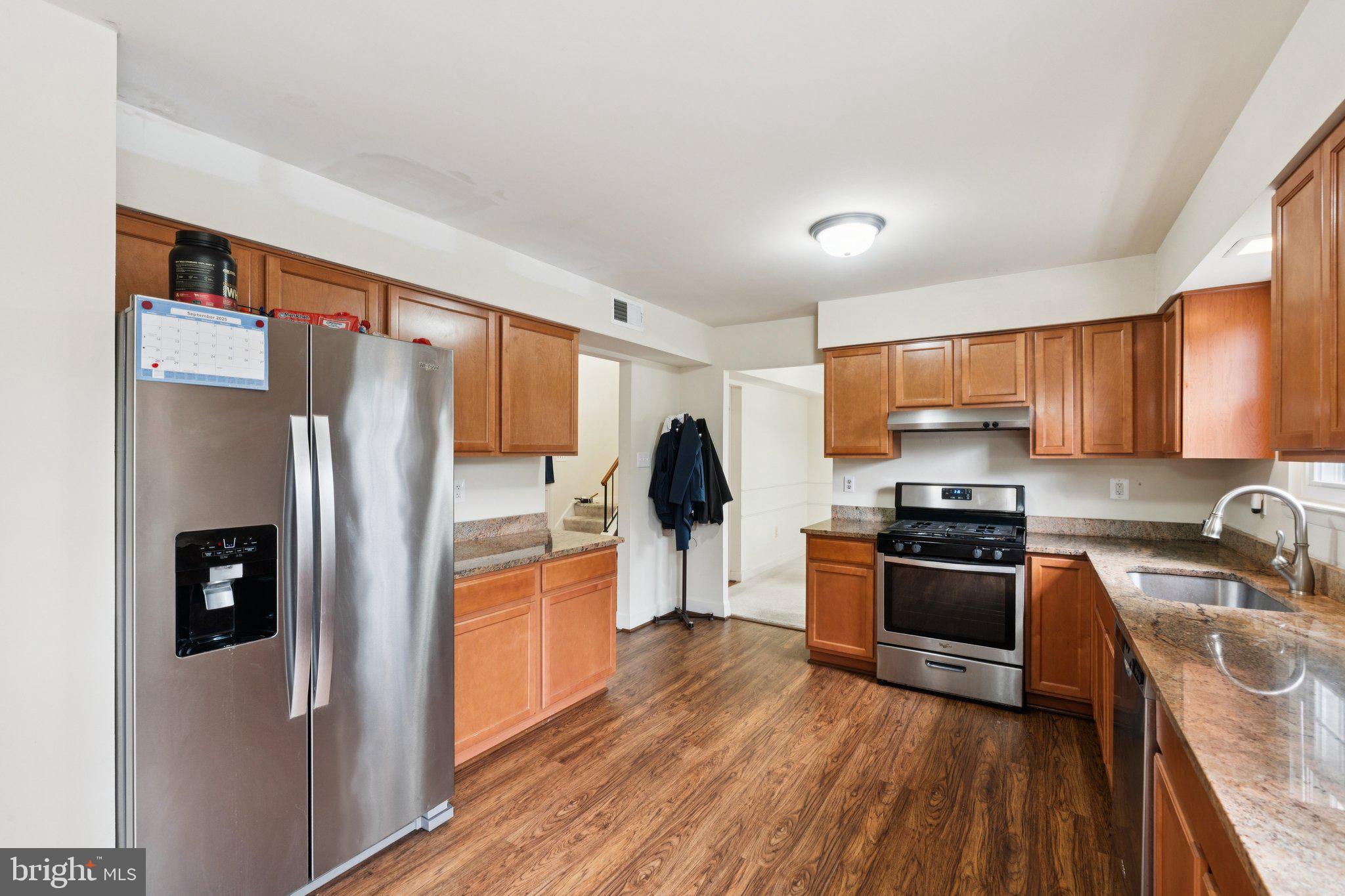 FLOWER HILL - Residential