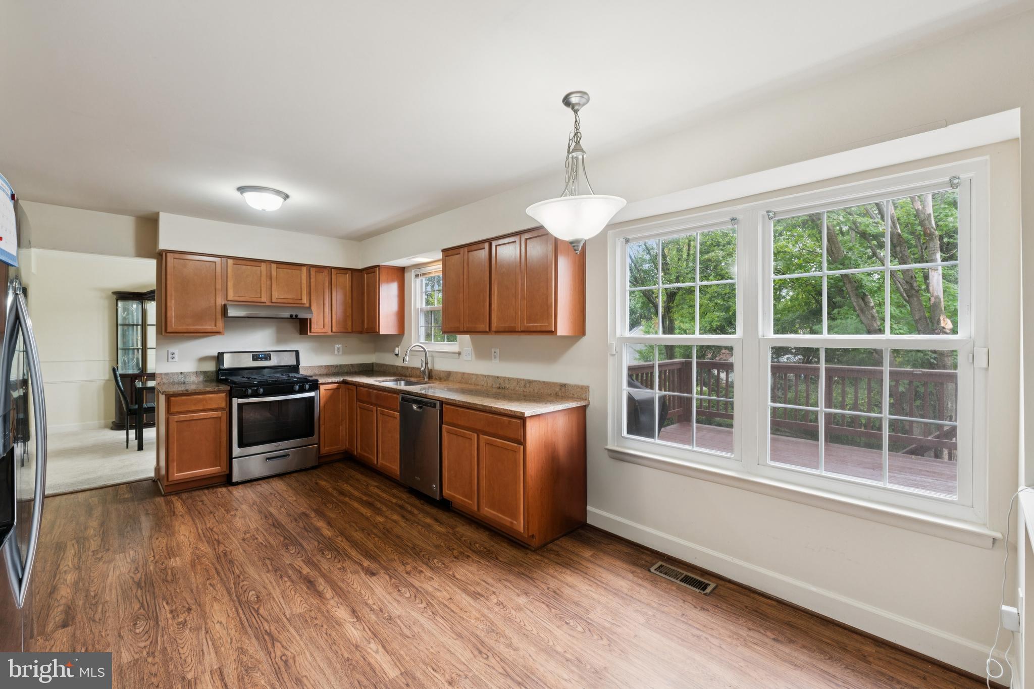 FLOWER HILL - Residential