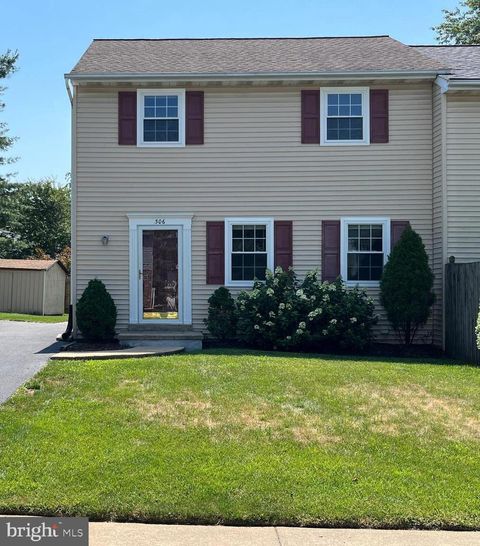 Townhouse For Sale - 306 Dohner Drive<br/> LANCASTER, PA 17602