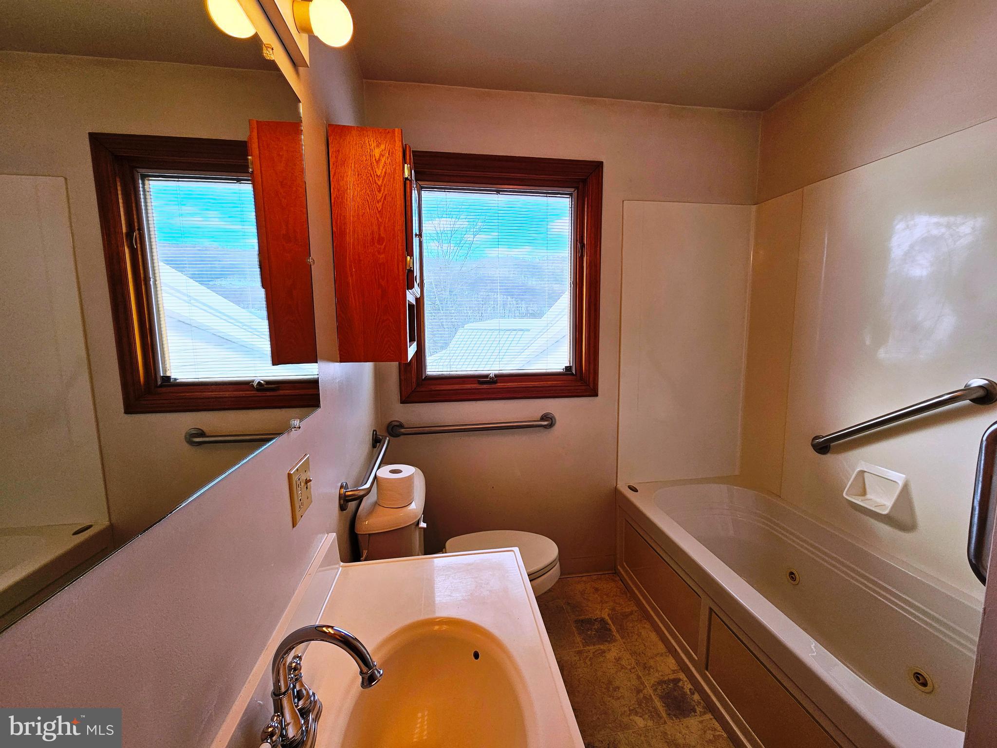 VALLEY VIEW - Residential