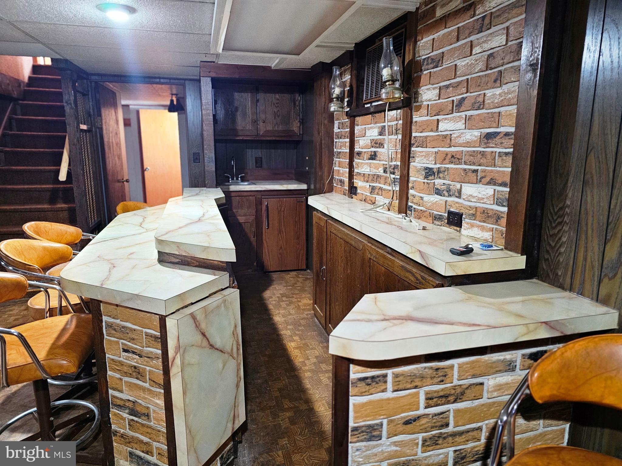 VALLEY VIEW - Residential