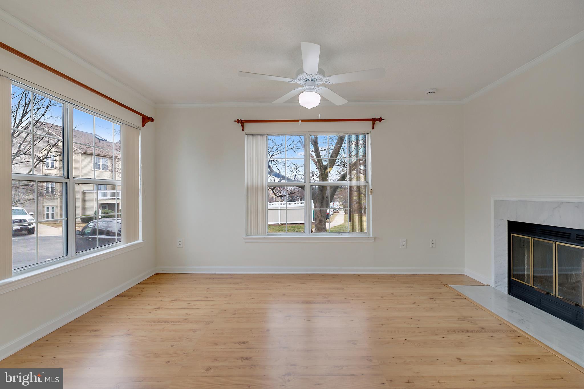 THE VISTAS - Residential Lease