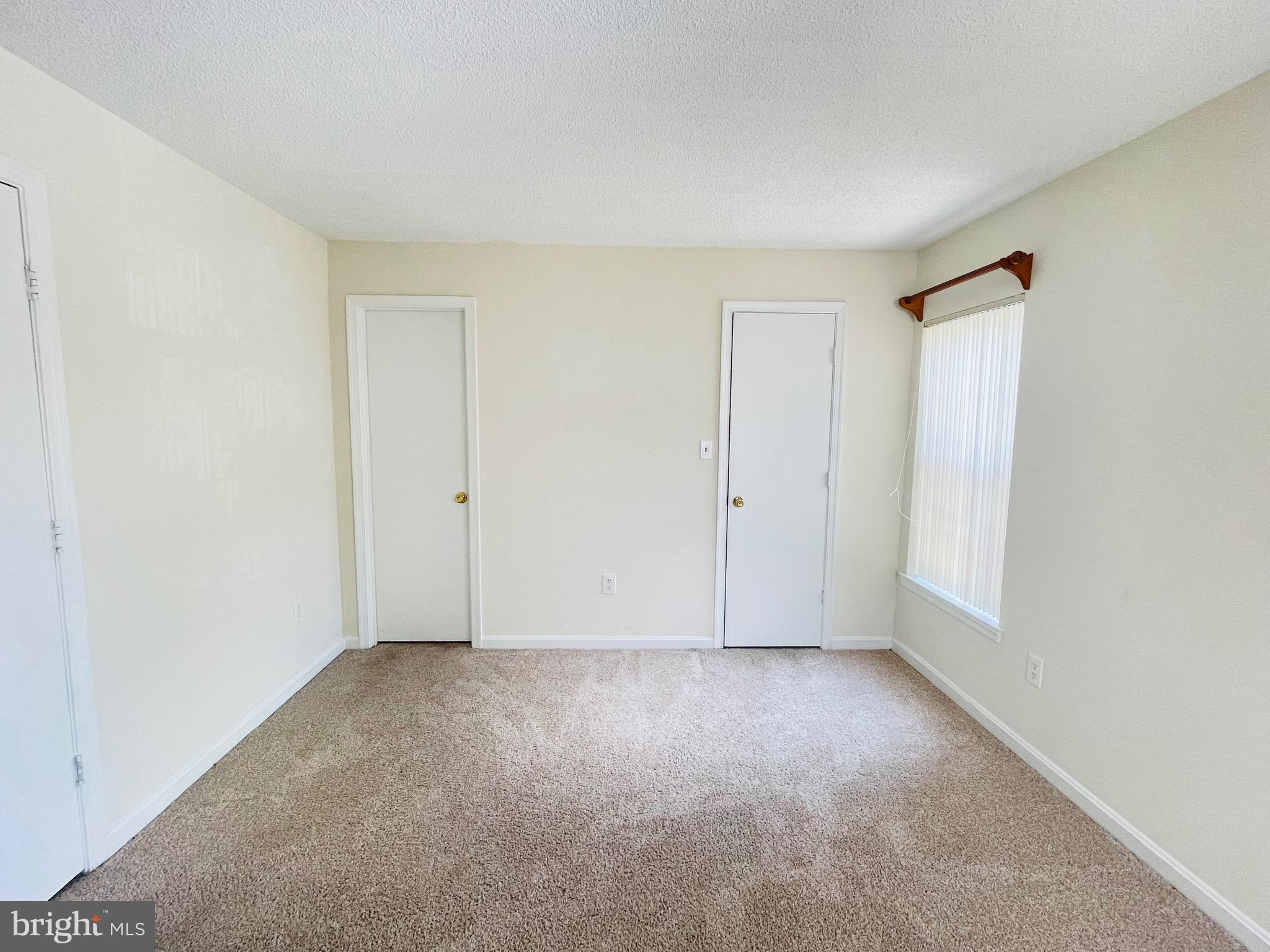 THE VISTAS - Residential Lease