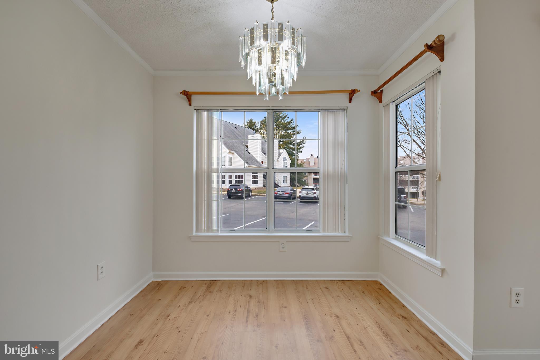 THE VISTAS - Residential Lease