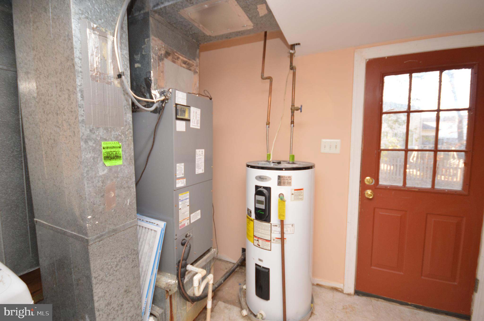 REFLECTION LAKE - Residential