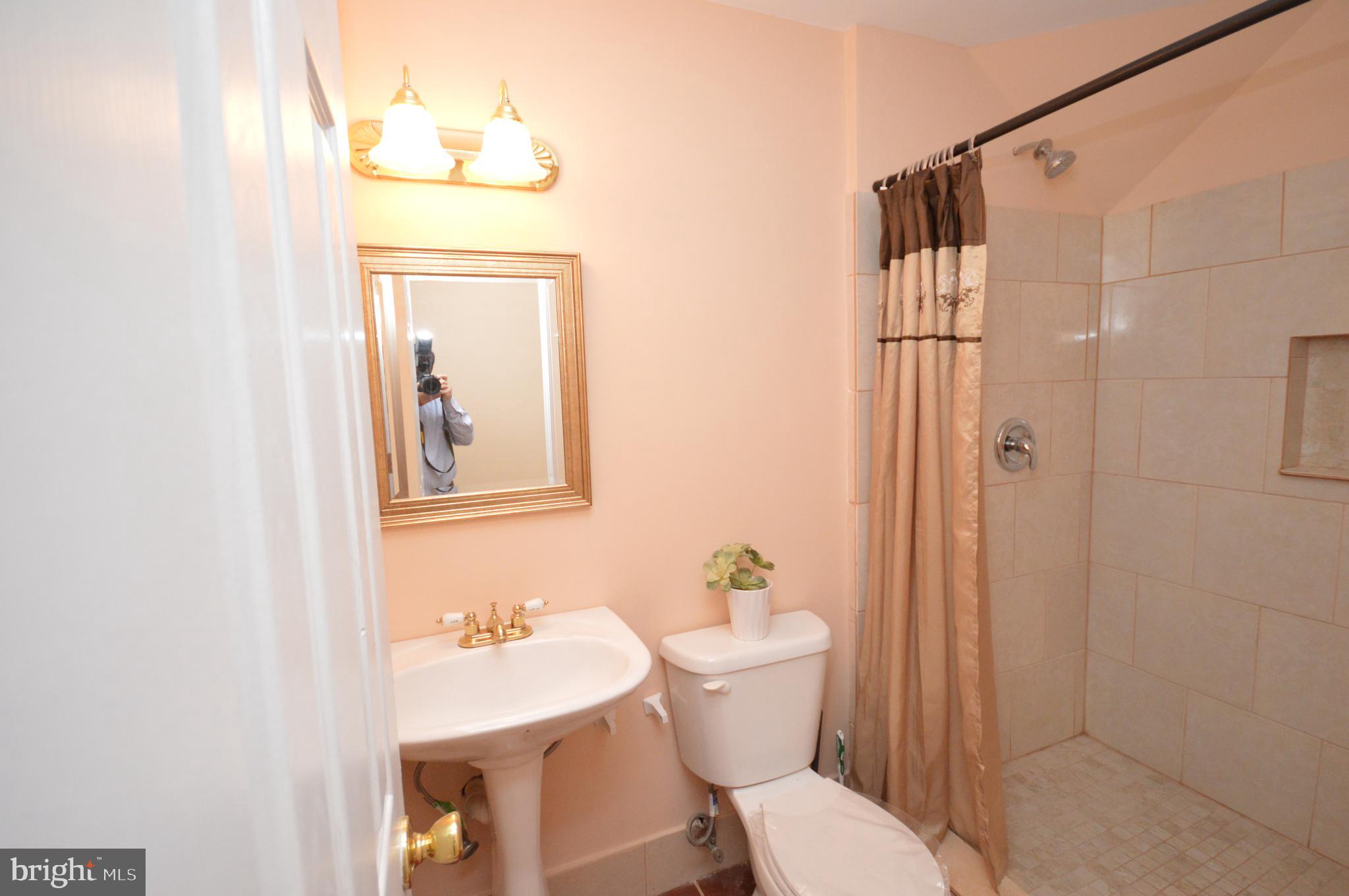 REFLECTION LAKE - Residential