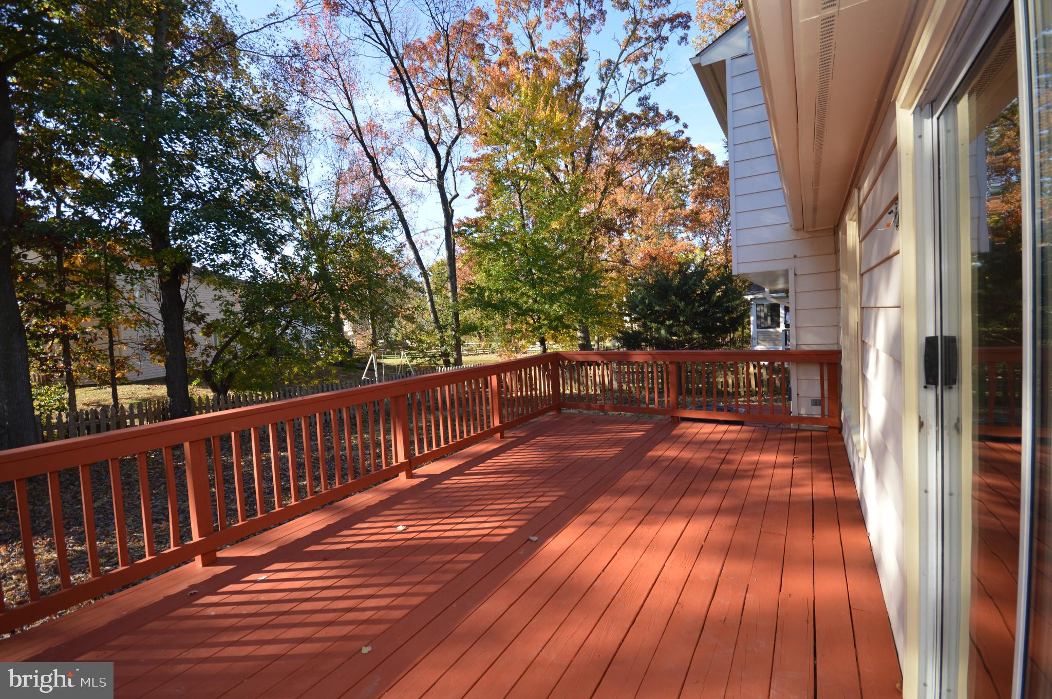 REFLECTION LAKE - Residential