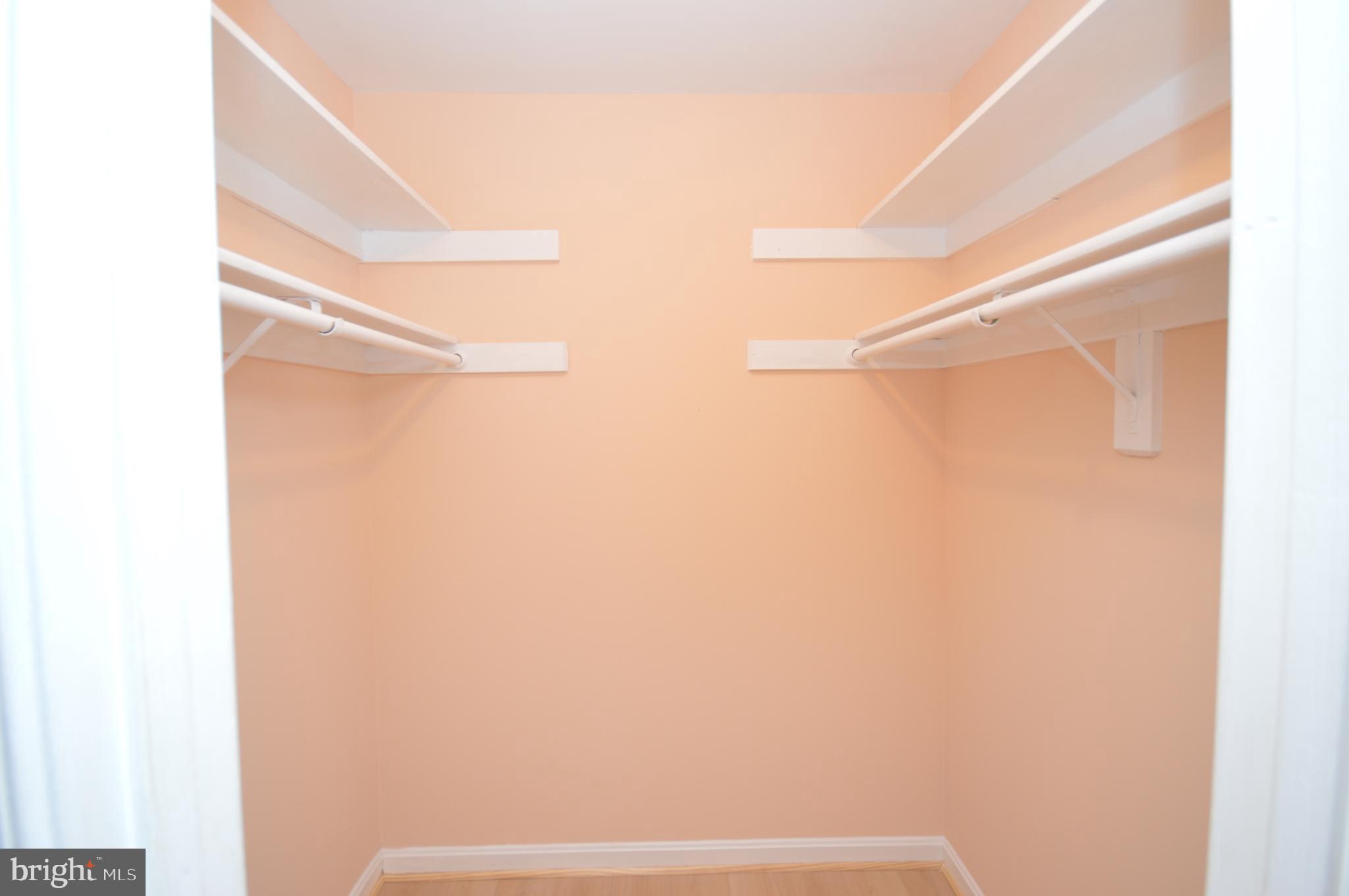 REFLECTION LAKE - Residential