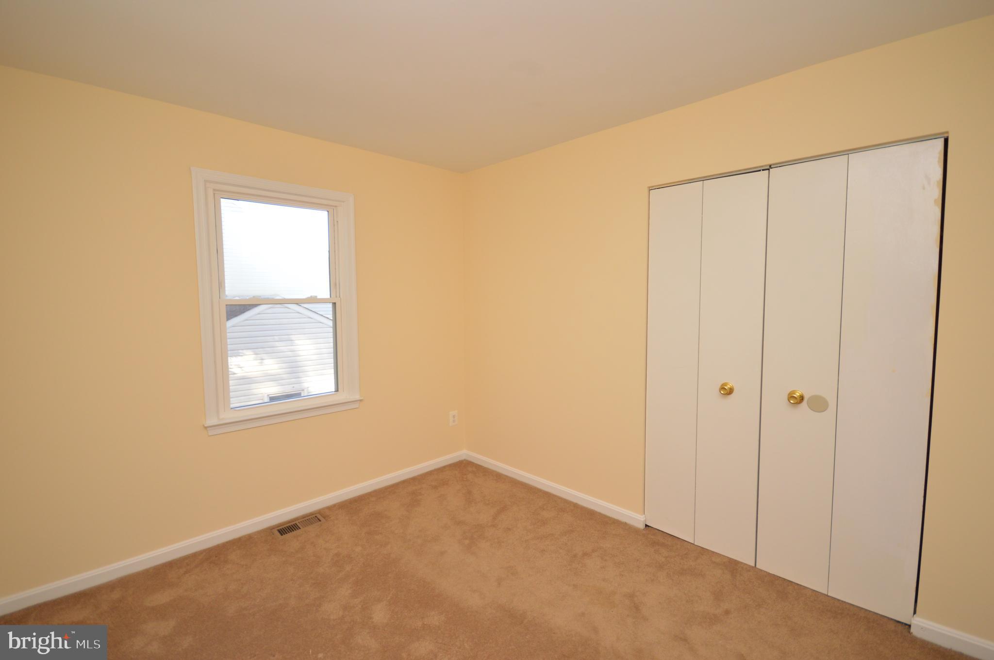 REFLECTION LAKE - Residential