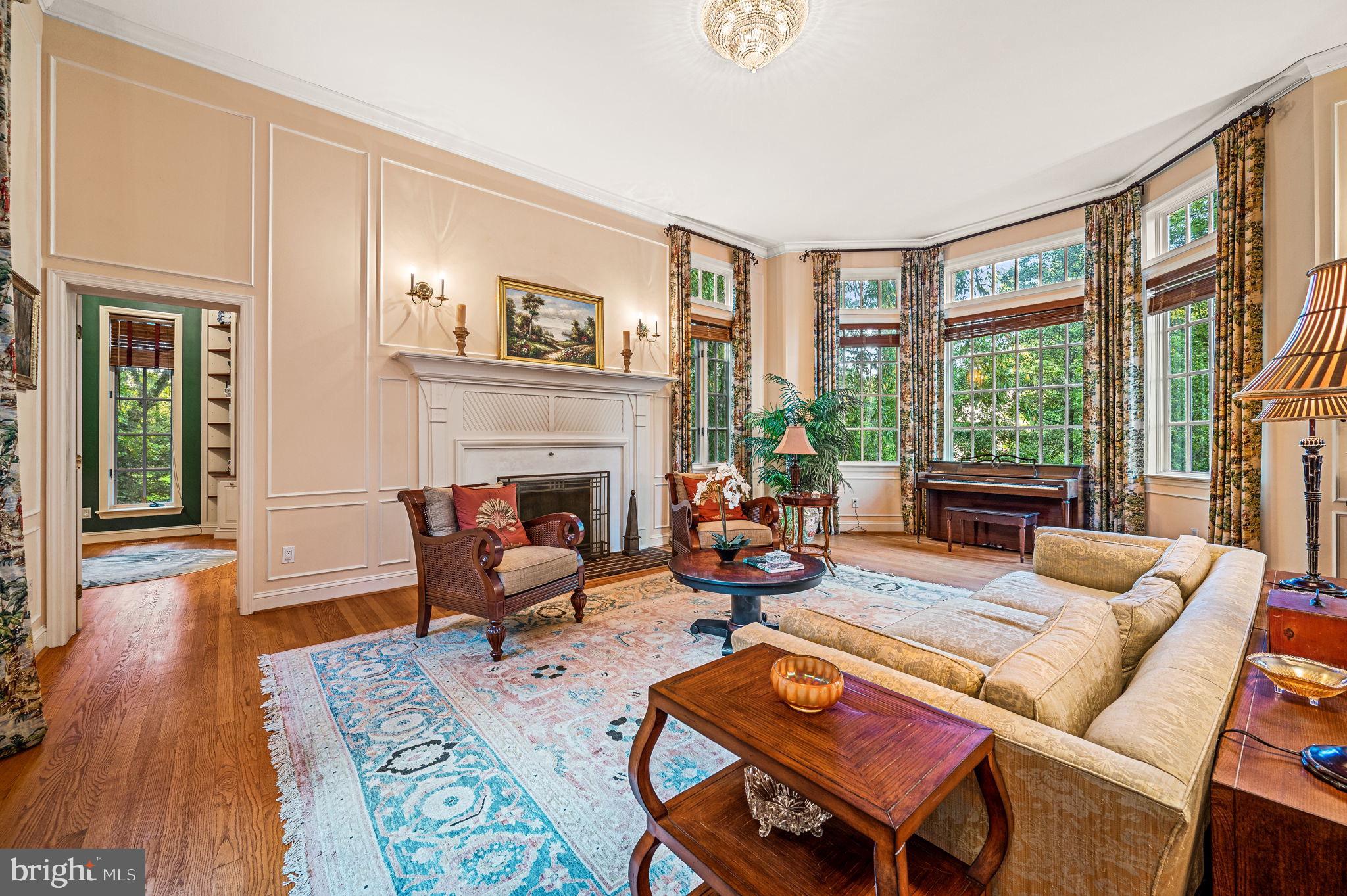 BRYN MAWR - Residential